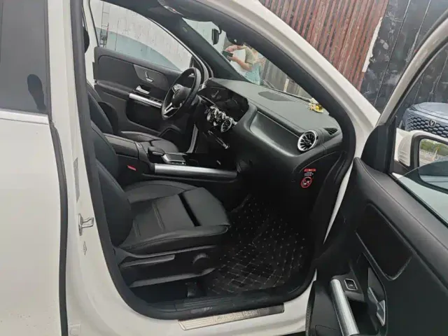 Mercedes-Benz GLA-Class — Фото автомобиля 8
