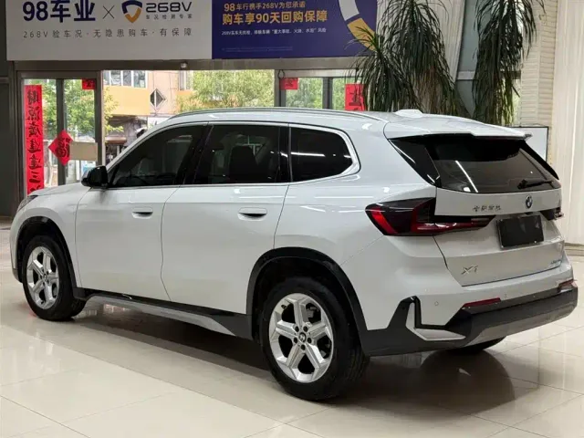 BMW X1 — Фото автомобиля 6