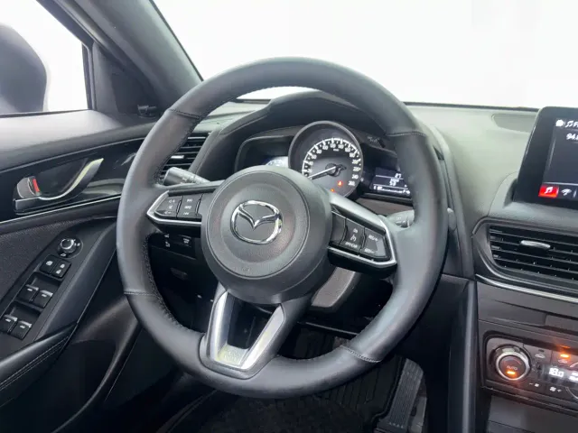 Mazda CX-4 — Фото автомобиля 13