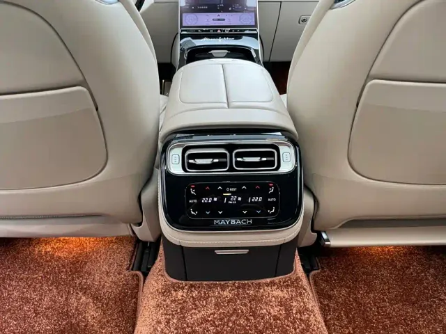 Mercedes-Benz Maybach S-Class — Фото автомобиля 16