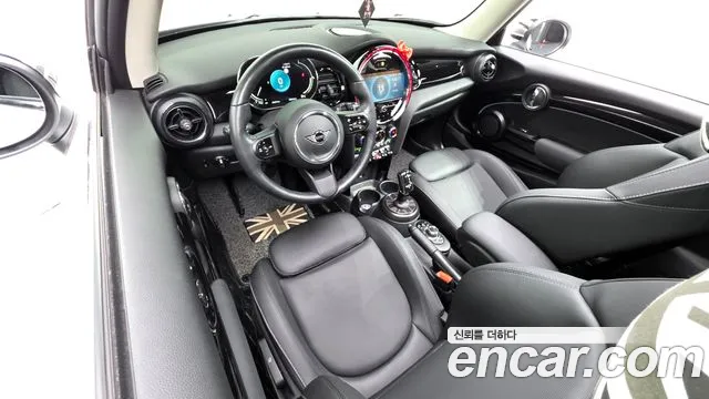 Mini Cooper Cooper Classic Plus — Фото автомобиля 7
