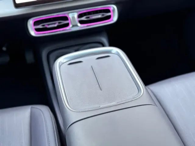 Leapmotor B10 — Фото автомобиля 15