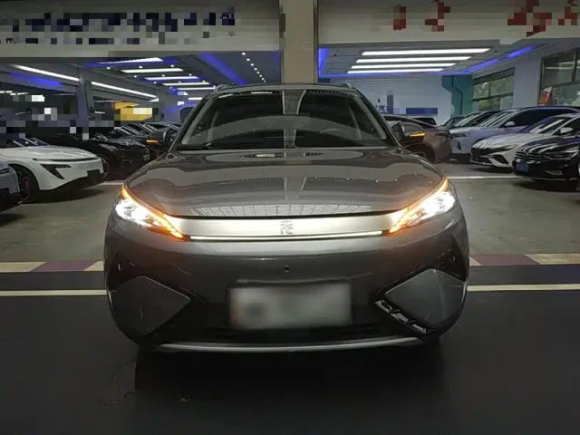 BYD Yuan PLUS — Фото автомобиля 2