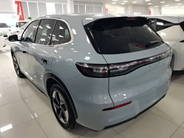 Geely Galaxy E5 — Фото автомобиля 4