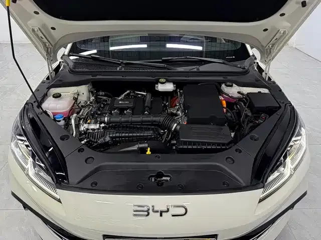 BYD Seal 06 — Фото автомобиля 10