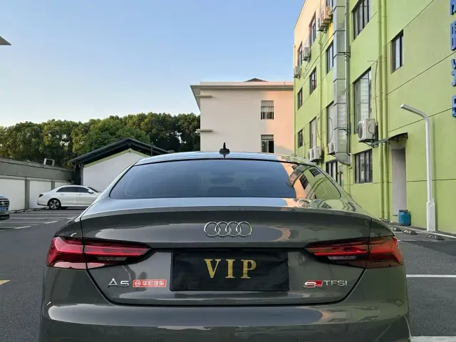Audi A5 — Фото автомобиля 8
