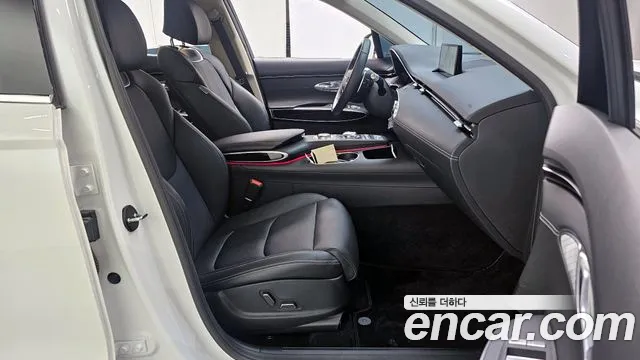 Genesis GV70 2.5T Бензин AWD — Фото автомобиля 11