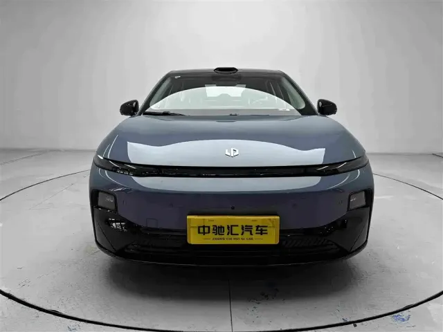 Leapmotor Leapmotor B01 2026 550 LiDAR Edition — Фото автомобиля 2
