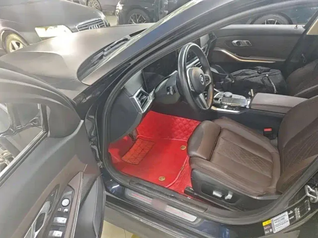 BMW i3 — Фото автомобиля 15