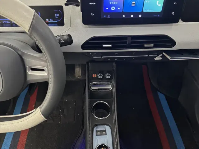 Geely Panda — Фото автомобиля 7