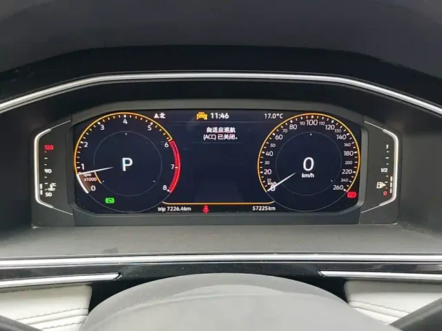 Volkswagen Tiguan L — Фото автомобиля 11