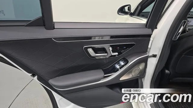 Mercedes-Benz S-Class S-класс W223 — Фото автомобиля 22
