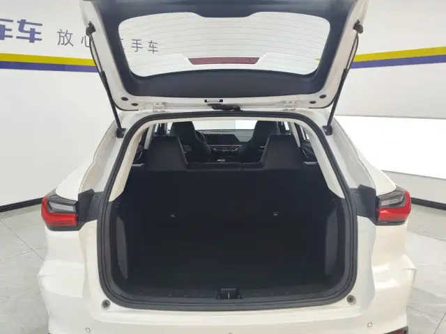 Changan Oushang X5 — Фото автомобиля 4