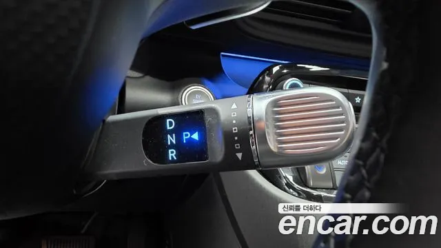 Hyundai Casper Electric — Фото автомобиля 12