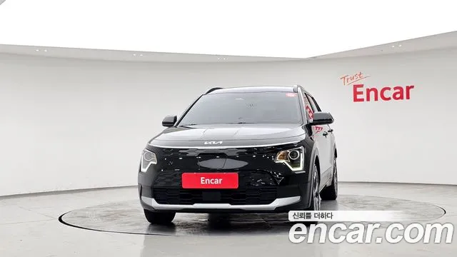 Kia Niro — Фото автомобиля 3