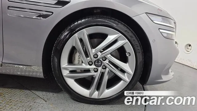 Genesis G80 Бензин 3.5 турбо AWD — Фото автомобиля 16