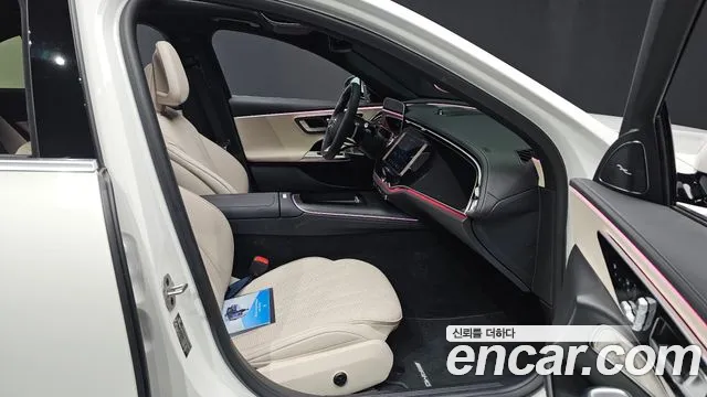Mercedes-Benz E-Class E-класс W214 — Фото автомобиля 21