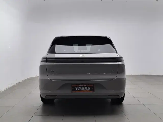 Li Auto L6 — Фото автомобиля 4
