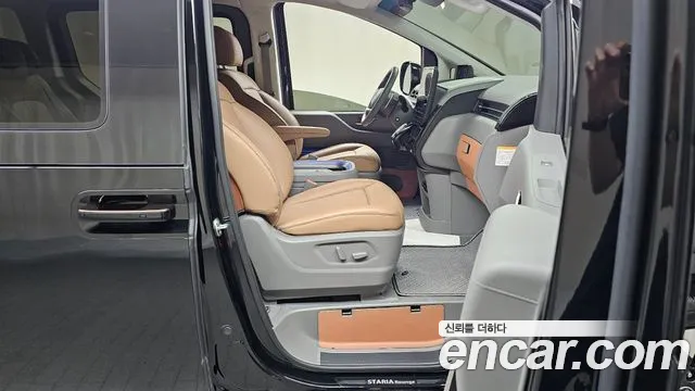 Hyundai Staria — Фото автомобиля 16