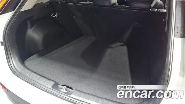 Kia Niro Niro (New) — Фото автомобиля 19