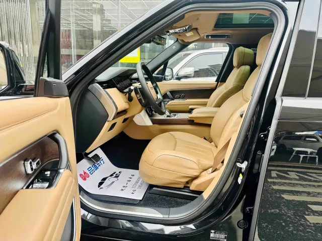 Land Rover Range Rover — Фото автомобиля 6