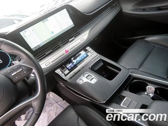Hyundai Grandeur Grandeur (New) Hybrid — Фото автомобиля 10