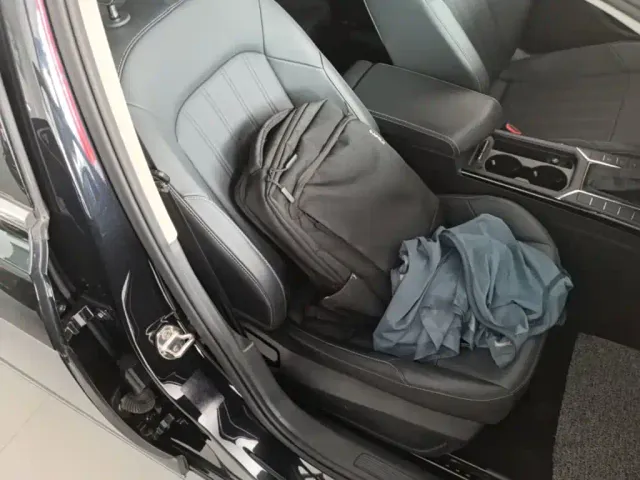 Volkswagen Passat — Фото автомобиля 24