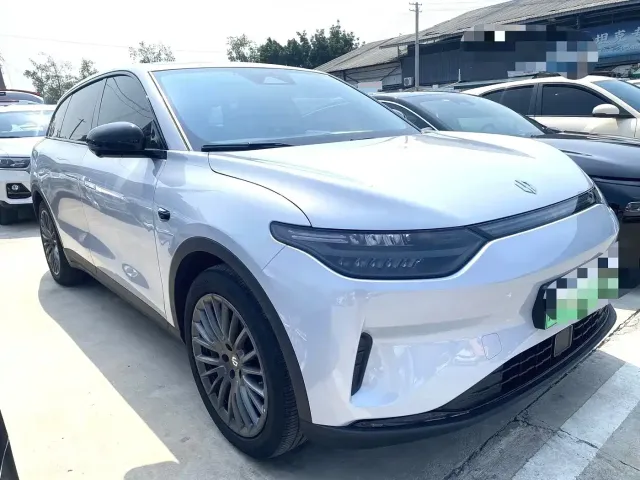 Leapmotor Leapmotor C11 2023 Pure Electric 500 Comfort Edition — Фото автомобиля 2