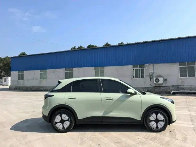 Geely Starry Wish — Фото автомобиля 3