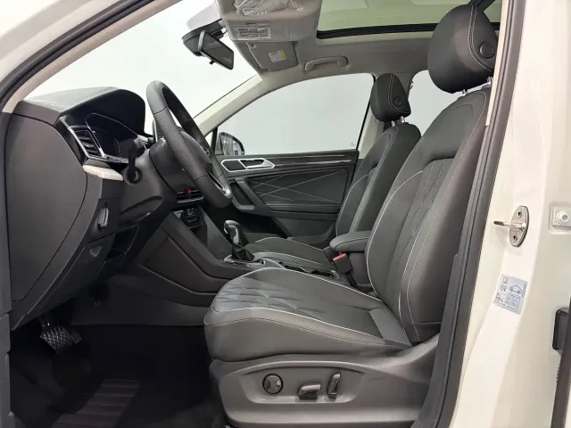Volkswagen Tiguan L — Фото автомобиля 4