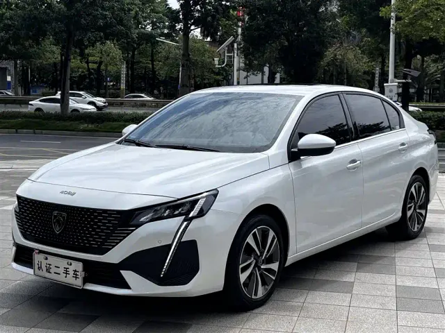 Peugeot 408 — Фото автомобиля 4