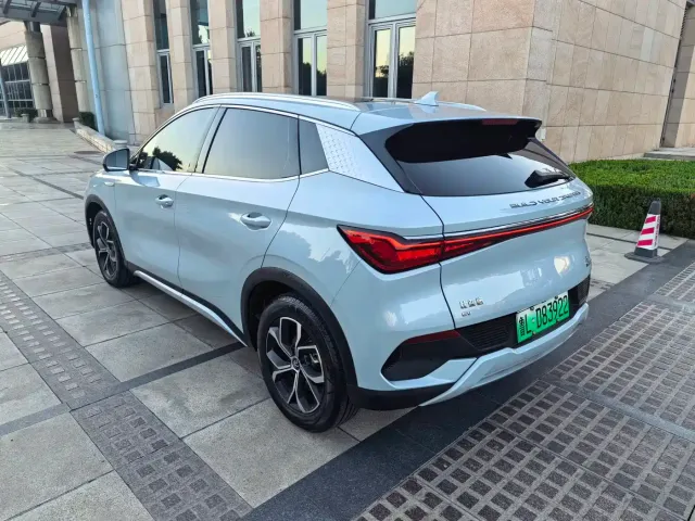 BYD Yuan PLUS — Фото автомобиля 5