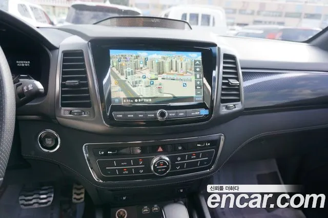 KG_Mobility_Ssangyong Rexton Новый Rexton Sport Дизель 2.2 4WD — Фото автомобиля 13