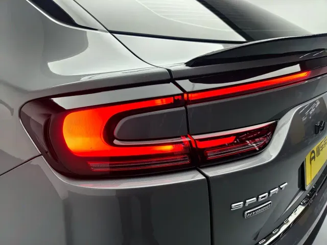 Ford Mondeo — Фото автомобиля 9