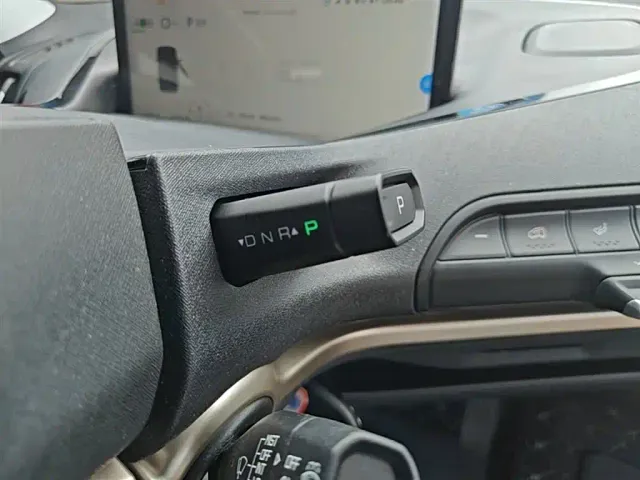 Baojun KiWi EV — Фото автомобиля 13