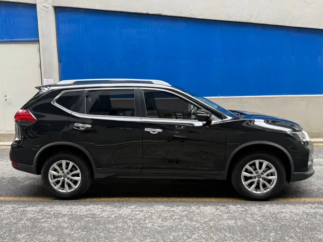 Nissan X-Trail — Фото автомобиля 7