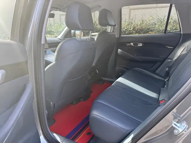 Geely Galaxy E5 — Фото автомобиля 10