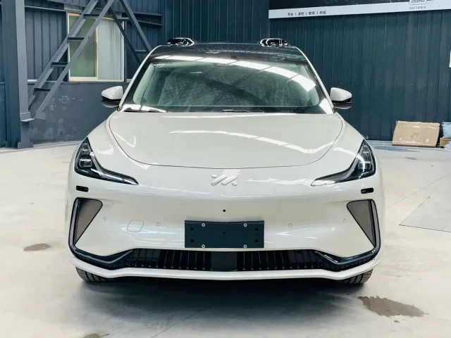 IM Motors LS7 — Фото автомобиля 2