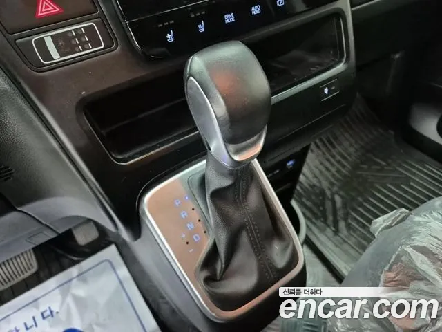 Hyundai Staria — Фото автомобиля 8