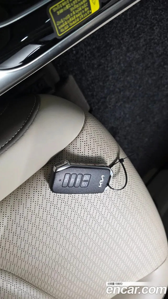Kia Carnival 4th Gen — Фото автомобиля 28