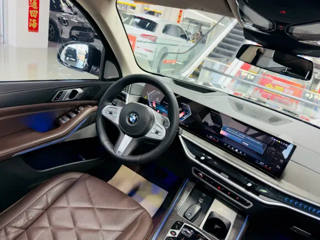 BMW X5 — Фото автомобиля 9