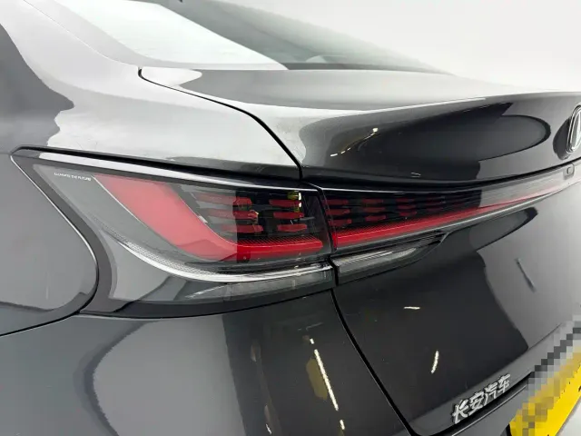 Changan Raeton Plus — Фото автомобиля 9