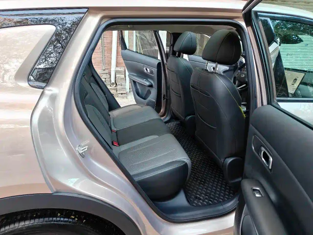 Changan Qiyuan Q05 — Фото автомобиля 18