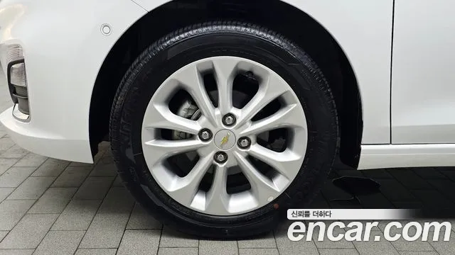 Chevrolet Spark — Фото автомобиля 5