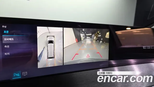 Cadillac Escalade — Фото автомобиля 21