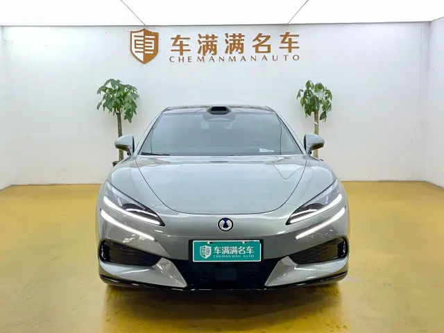 Denza Z9GT — Фото автомобиля 2