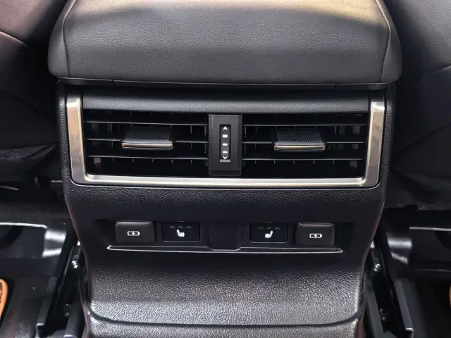 Lexus GX — Фото автомобиля 12