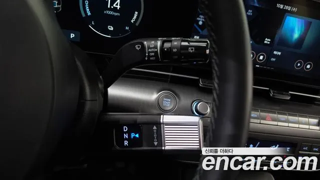 Hyundai Kona SX2 — Фото автомобиля 12