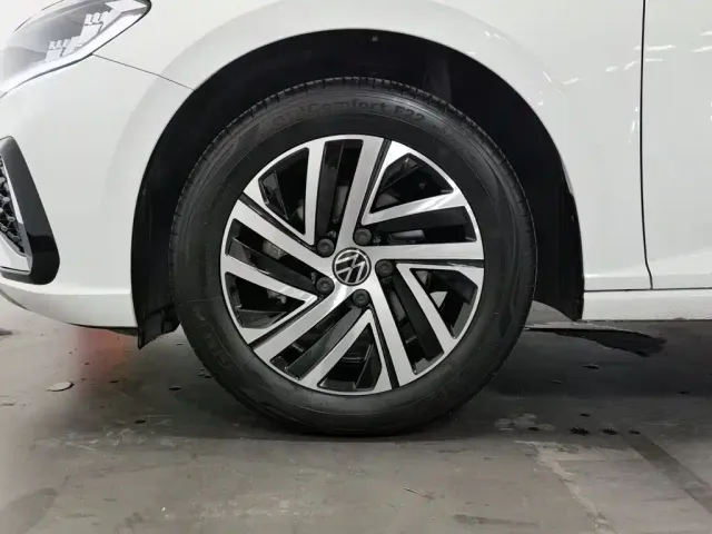 Volkswagen Lavida 2024 Model 1.5L Automatic Starlight 5 Million Edition — Фото автомобиля 17