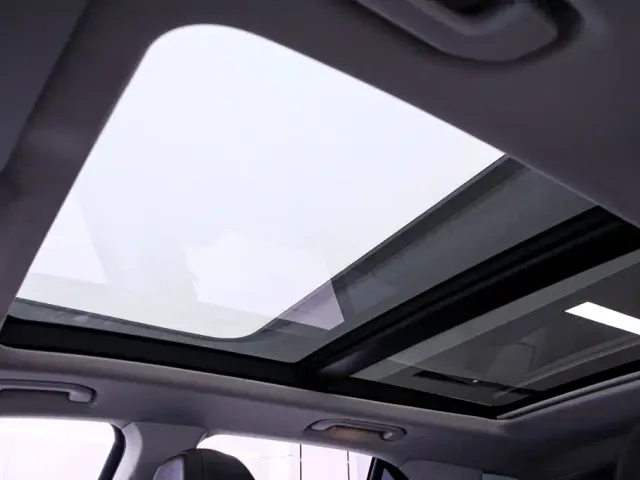 Mercedes-Benz GLE-Class — Фото автомобиля 13